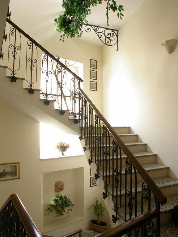 Bed and Breakfast La Terrazza Лечче Экстерьер фото