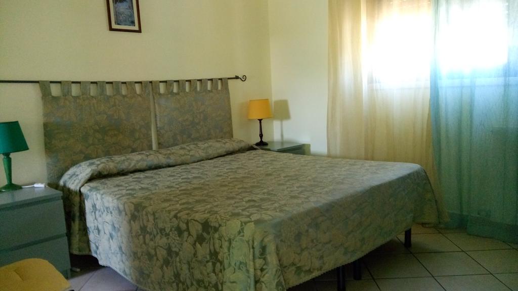 Bed and Breakfast La Terrazza Лечче Экстерьер фото